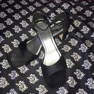 Black kitten Heel sandals